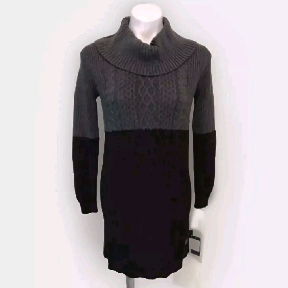 NWT Tommy Hilfiger Chunky Cable Knit Long Sleeve Outerwear Sweater Dress Cozy M